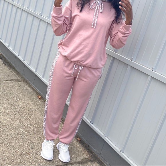 Cooler Weather Joggers Pants and Hoodie - Picture 3 of 4